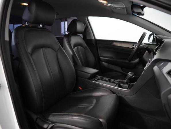 Hyundai Sonata VII (LF) Рестайлинг с пробегом 2019 года, цена 1 869 000 рублей, 99035 км, седан, Автокод Объявления