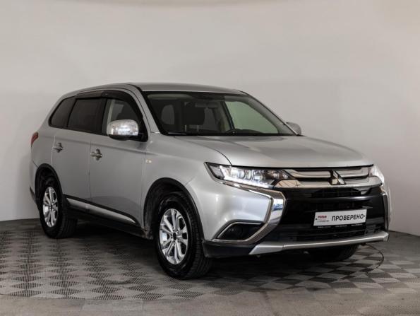Mitsubishi Outlander III Рестайлинг 2 с пробегом 2017 года, цена 1 699 000 рублей, 113879 км, внедорожник, Автокод Объявления