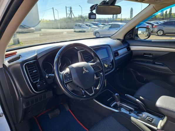 Mitsubishi Outlander III Рестайлинг 2 с пробегом 2018 года, цена 1 255 000 рублей, 170000 км, внедорожник, Автокод Объявления