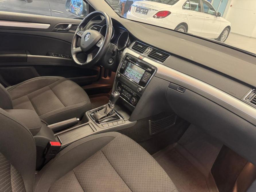 Skoda Superb II Рестайлинг Санкт-Петербург  - изображение 9