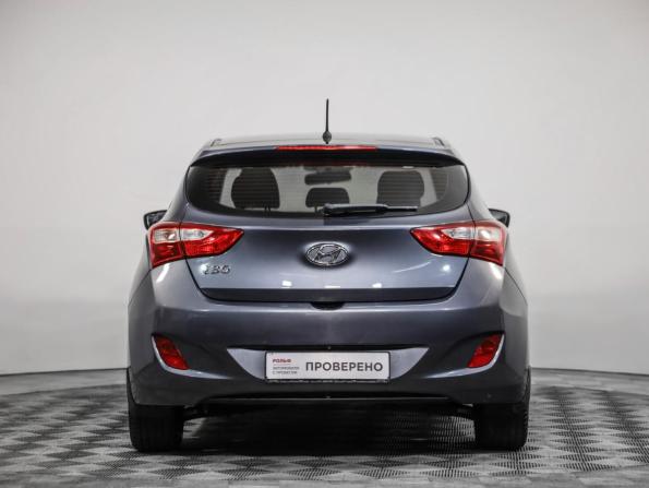 Hyundai i30 II Рестайлинг с пробегом 2016 года, цена 886 000 рублей, 304179 км, хэтчбек, Автокод Объявления