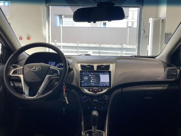 Hyundai Solaris I с пробегом 2011 года, цена 800 000 рублей, 109895 км, седан, Автокод Объявления