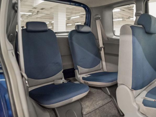 Toyota Sienta I с пробегом 2004 года, цена 600 000 рублей, 183250 км, компактвэн, Автокод Объявления
