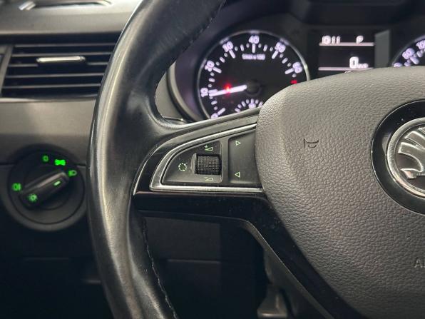 Skoda Octavia III (A7) с пробегом 2016 года, цена 1 335 000 рублей, 176631 км, лифтбек, Автокод Объявления