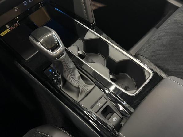 Toyota Camry IX (XV80) China Market с пробегом 2026 года, цена 4 290 000 рублей, 63 км, седан, Автокод Объявления
