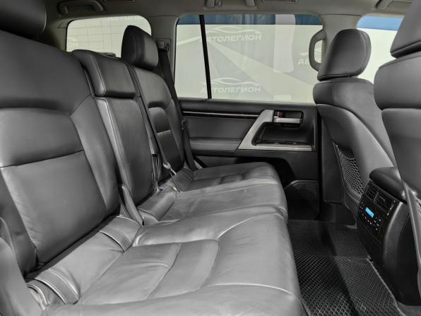Toyota Land Cruiser 200 Series с пробегом 2008 года, цена 3 600 000 рублей, 253000 км, внедорожник, Автокод Объявления