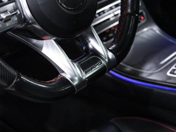Mercedes-Benz E-Класс AMG V (W213) с пробегом 2018 года, цена 3 599 700 рублей, 148591 км, седан, Автокод Объявления