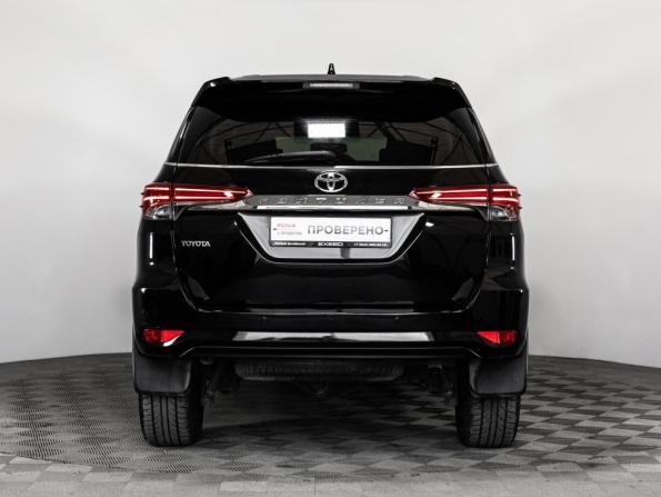 Toyota Fortuner II с пробегом 2017 года, цена 3 499 000 рублей, 126468 км, внедорожник, Автокод Объявления