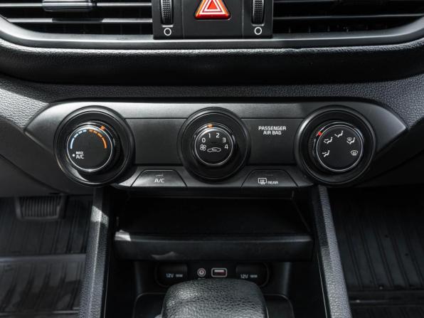 Kia Cerato IV с пробегом 2019 года, цена 1 648 030 рублей, 89146 км, седан, Автокод Объявления
