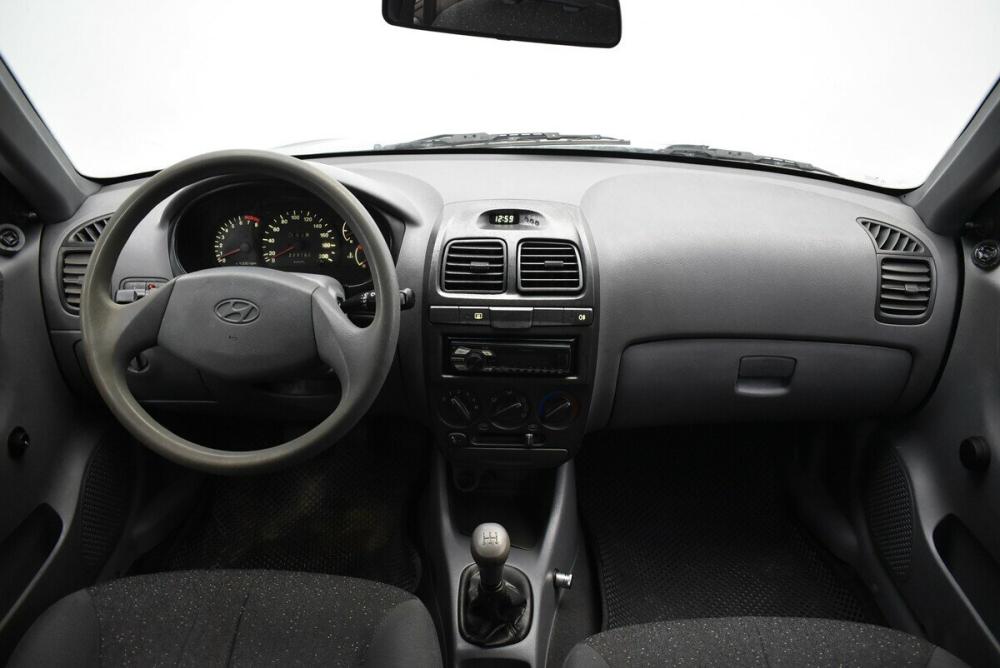 Hyundai Accent II Москва  - изображение 5