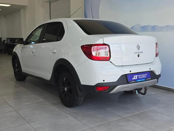 Renault Logan II Рестайлинг с пробегом 2020 года, цена 1 175 000 рублей, 77000 км, седан, Автокод Объявления