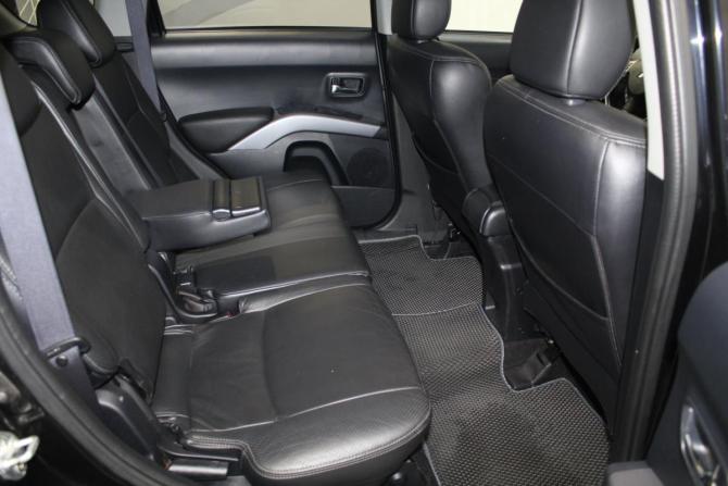 Mitsubishi Outlander II с пробегом 2008 года, цена 999 000 рублей, 281173 км, внедорожник, Автокод Объявления