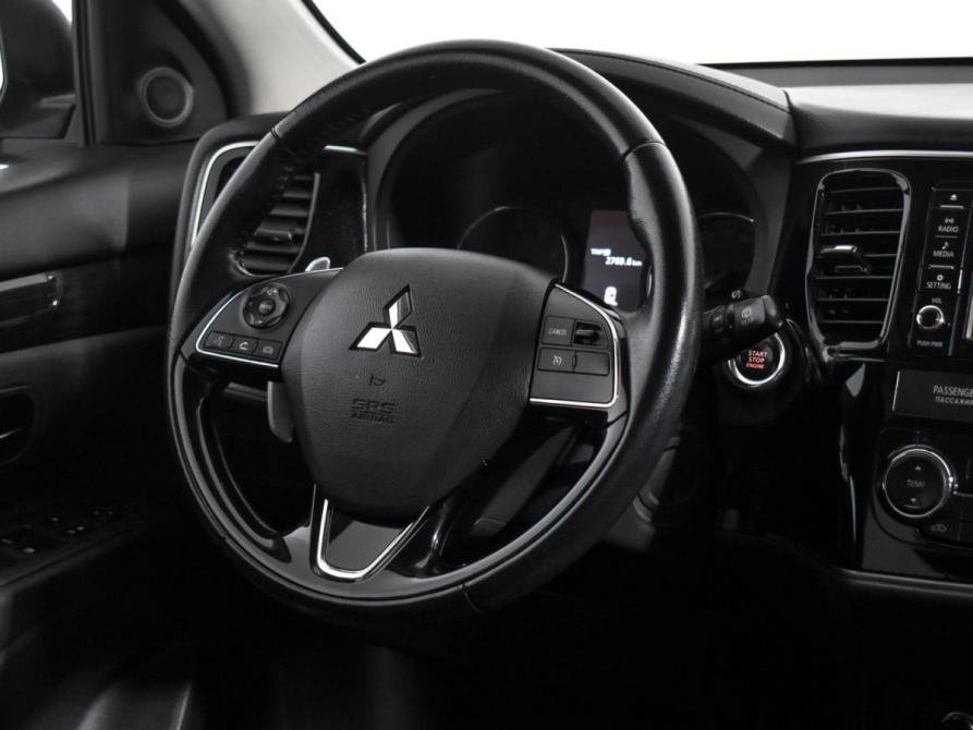 Mitsubishi Outlander III Рестайлинг 2 Санкт-Петербург  - изображение 15