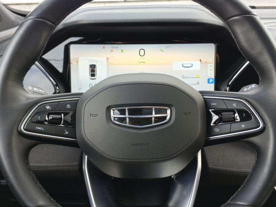 Geely Monjaro I Москва  - изображение 14