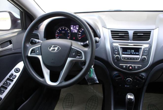 Hyundai Solaris I Рестайлинг с пробегом 2015 года, цена 1 290 000 рублей, 87719 км, седан, Автокод Объявления