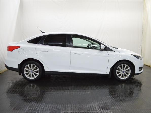 Ford Focus III Рестайлинг с пробегом 2017 года, цена 915 000 рублей, 206158 км, седан, Автокод Объявления
