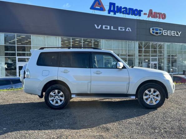 Mitsubishi Pajero IV Рестайлинг 1 с пробегом 2014 года, цена 2 000 000 рублей, 282420 км, внедорожник, Автокод Объявления