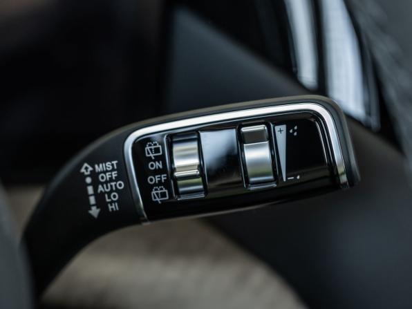 Hongqi HS7 II с пробегом 2025 года, цена 5 590 000 рублей, 4 км, внедорожник, Автокод Объявления