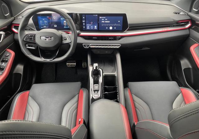 Geely Coolray I Рестайлинг с пробегом 2023 года, цена 1 950 000 рублей, 33576 км, внедорожник, Автокод Объявления