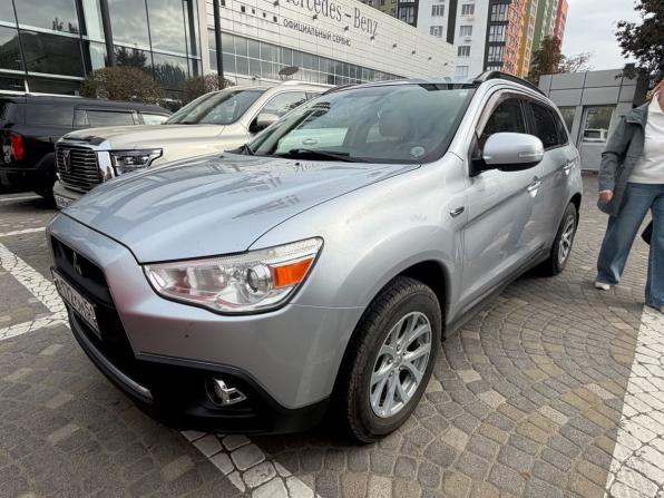 Mitsubishi ASX I с пробегом 2012 года, цена 990 000 рублей, 280027 км, внедорожник, Автокод Объявления