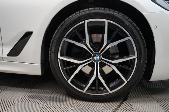 BMW 5 серии VII (G30/G31/G38) Рестайлинг с пробегом 2021 года, цена 4 390 000 рублей, 158331 км, седан, Автокод Объявления