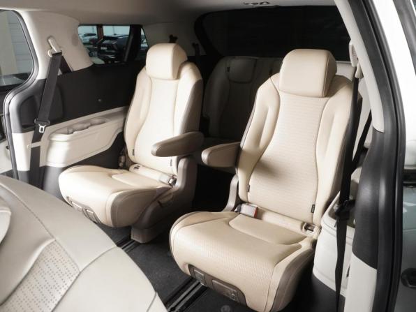 Kia Carnival IV с пробегом 2020 года, цена 3 699 000 рублей, 45046 км, минивэн, Автокод Объявления