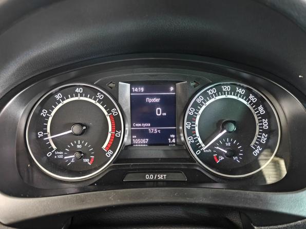 Skoda Rapid I Рестайлинг с пробегом 2019 года, цена 1 180 000 рублей, 105200 км, лифтбек, Автокод Объявления