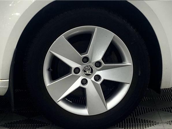 Skoda Octavia III (A7) с пробегом 2013 года, цена 949 000 рублей, 146058 км, лифтбек, Автокод Объявления