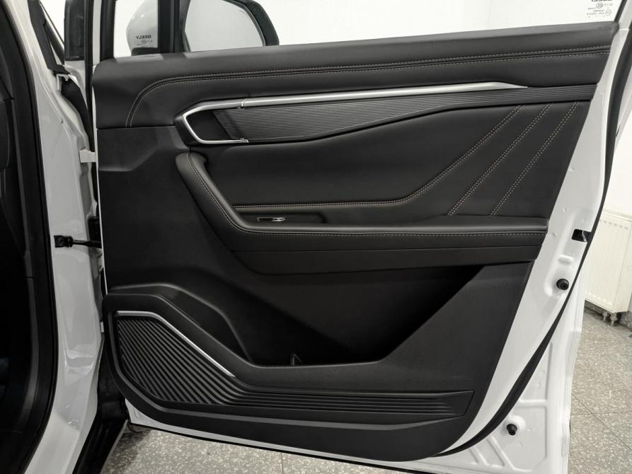 Geely Okavango I Рестайлинг Москва  - изображение 23