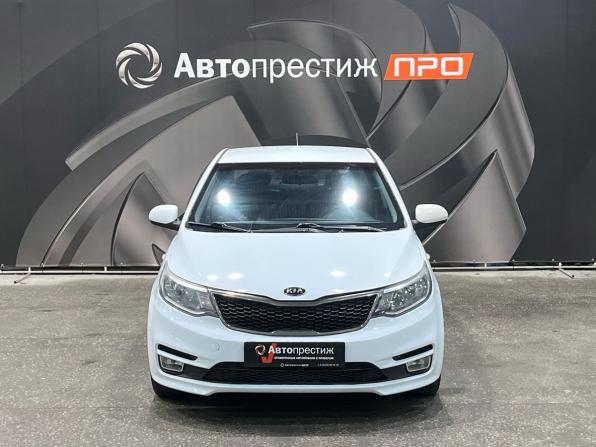 Kia Rio III Рестайлинг с пробегом 2017 года, цена 890 000 рублей, 147520 км, седан, Автокод Объявления
