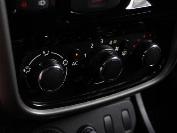 Renault Duster I с пробегом 2014 года, цена 1 079 000 рублей, 89299 км, внедорожник, Автокод Объявления