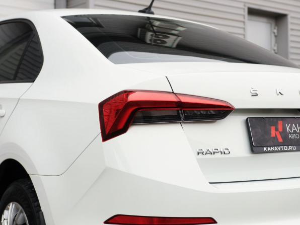 Skoda Rapid II с пробегом 2021 года, цена 1 445 000 рублей, 71820 км, лифтбек, Автокод Объявления