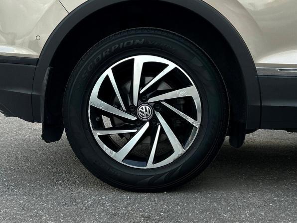 Volkswagen Tiguan II с пробегом 2018 года, цена 2 572 200 рублей, 55406 км, внедорожник, Автокод Объявления