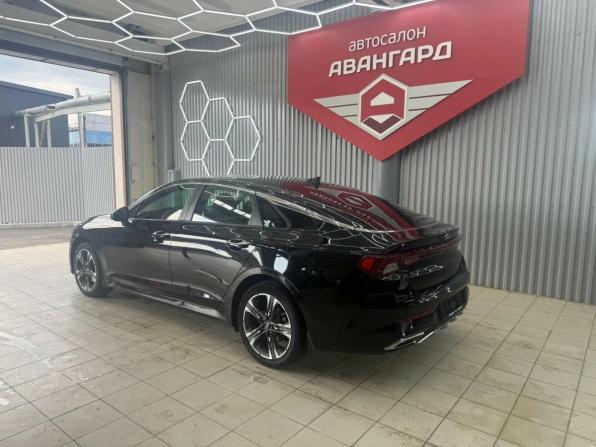 Kia K5 III с пробегом 2021 года, цена 2 550 000 рублей, 83624 км, седан, Автокод Объявления