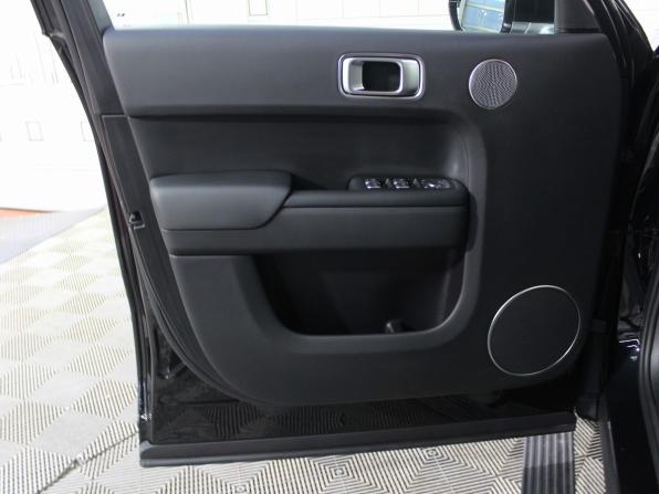 Li Auto (Lixiang) L9 I с пробегом 2023 года, цена 6 400 000 рублей, 56000 км, внедорожник, Автокод Объявления