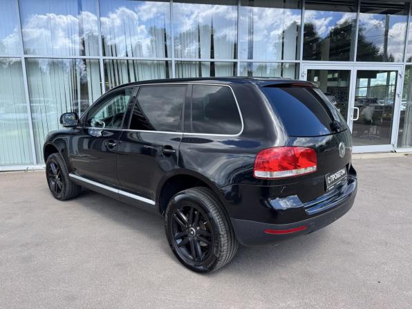 Volkswagen Touareg I с пробегом 2004 года, цена 677 000 рублей, 291458 км, внедорожник, Автокод Объявления