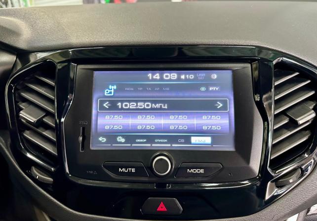 Lada (ВАЗ) Vesta I с пробегом 2018 года, цена 915 000 рублей, 150030 км, универсал, Автокод Объявления
