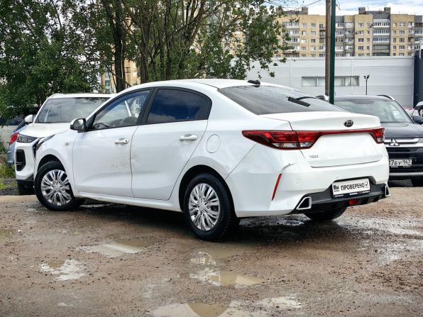 Kia Rio IV Рестайлинг с пробегом 2021 года, цена 1 449 000 рублей, 98417 км, седан, Автокод Объявления