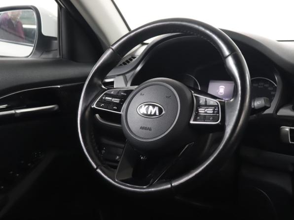 Kia Seltos I с пробегом 2021 года, цена 2 099 900 рублей, 71351 км, внедорожник, Автокод Объявления