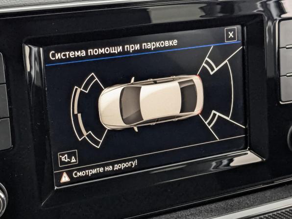 Volkswagen Polo VI с пробегом 2022 года, цена 1 679 000 рублей, 89293 км, лифтбек, Автокод Объявления