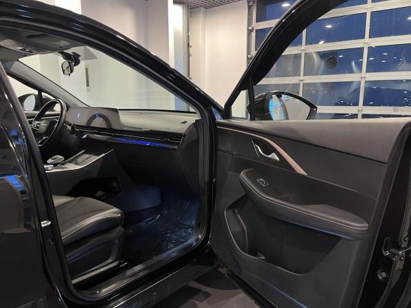 Omoda C5 I с пробегом 2024 года, цена 1 550 000 рублей, 101198 км, внедорожник, Автокод Объявления
