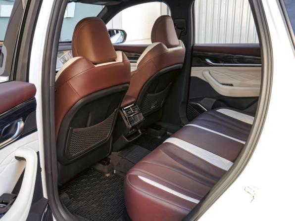 Geely Monjaro I с пробегом 2024 года, цена 3 449 000 рублей, 38073 км, внедорожник, Автокод Объявления