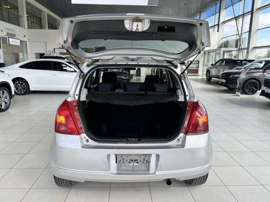 Suzuki Swift III Екатеринбург  - изображение 9