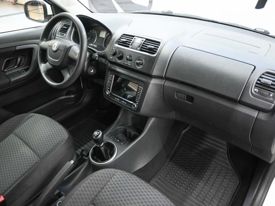 Skoda Fabia II Рестайлинг Ростов-на-Дону  - изображение 8