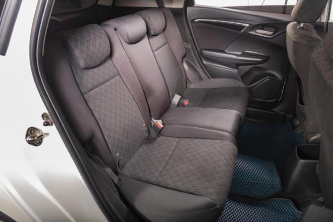 Honda Fit III с пробегом 2015 года, цена 929 000 рублей, 180000 км, хэтчбек, Автокод Объявления