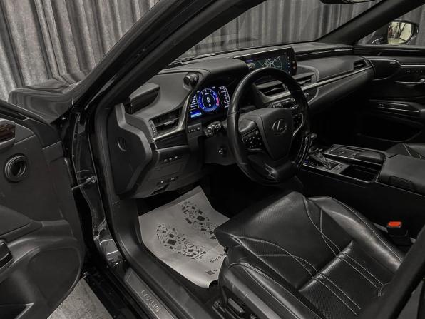 Lexus ES VII с пробегом 2020 года, цена 3 499 000 рублей, 120000 км, седан, Автокод Объявления