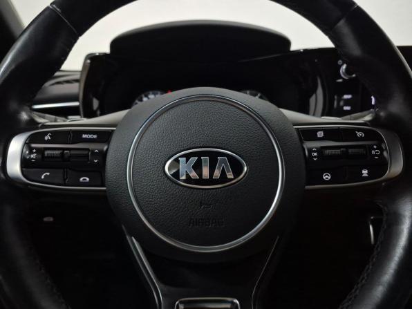 Kia K5 III с пробегом 2020 года, цена 2 990 000 рублей, 74985 км, седан, Автокод Объявления