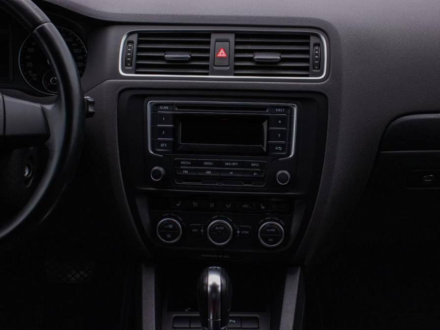 Volkswagen Jetta VI Рестайлинг Москва  - изображение 15