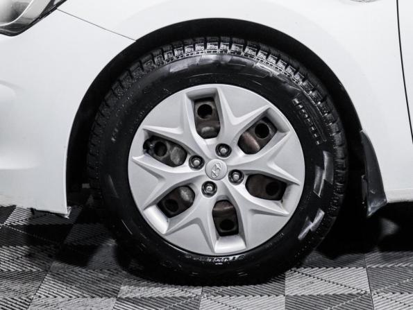 Hyundai Solaris I Рестайлинг с пробегом 2014 года, цена 890 000 рублей, 135482 км, седан, Автокод Объявления