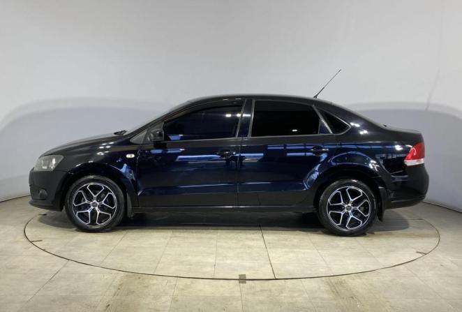Volkswagen Polo V с пробегом 2012 года, цена 649 000 рублей, 451130 км, седан, Автокод Объявления